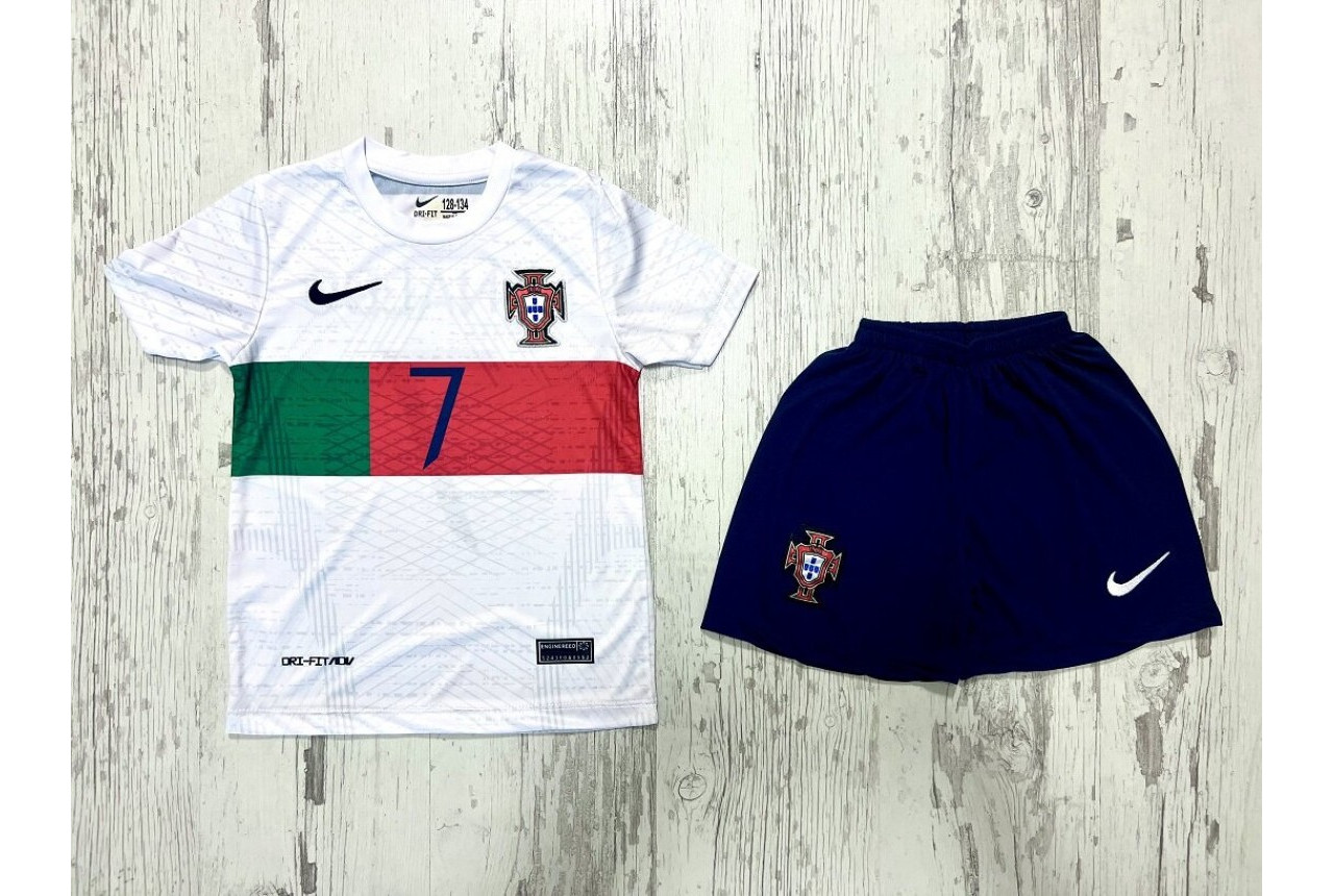 8025 Детски футболен комплект Portugal Ronaldo 7